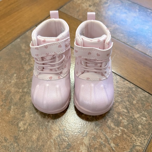 Baby Girl Pink Boots Size 3 - Picture 2 of 6